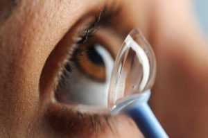 Read more about the article Contact Lens Fitting In Myopia